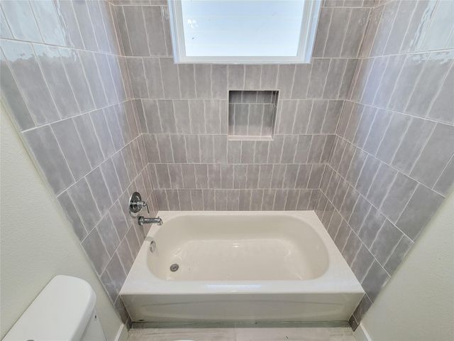 5931 Beall Street B, Houston, TX 77091