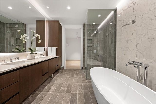 1211 W Riverside DR 7A, Austin, TX 78704