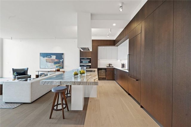 1211 W Riverside DR 7A, Austin, TX 78704