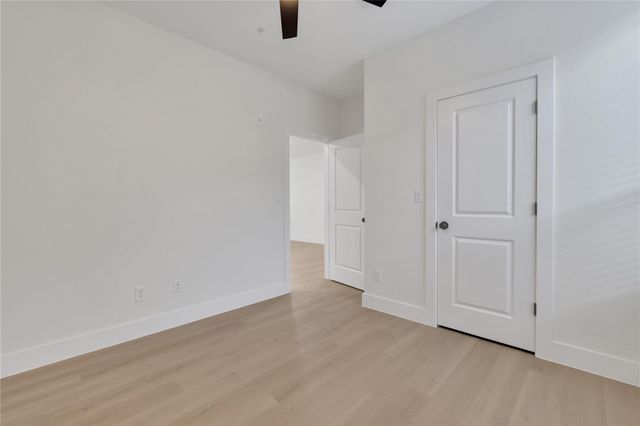 2619 Delafield St Street 4, Houston, TX 77023