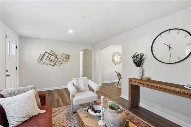 1321 E 76th Street, Kansas City, MO 64131