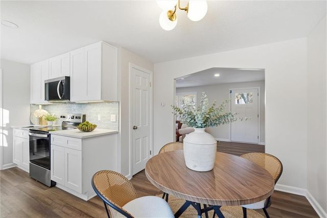 1321 E 76th Street, Kansas City, MO 64131