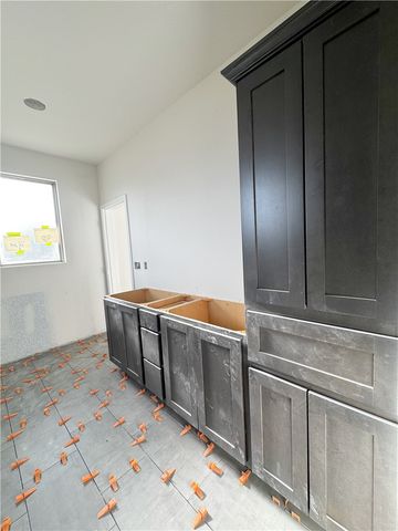 2714 Lady Andrea, Corpus Christi, TX 78415