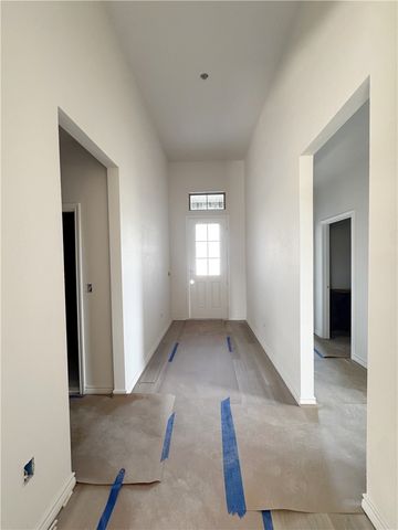 2714 Lady Andrea, Corpus Christi, TX 78415