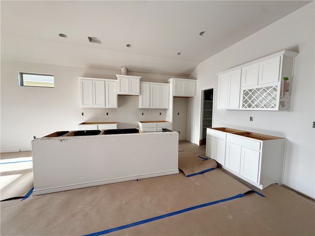 2714 Lady Andrea, Corpus Christi, TX 78415