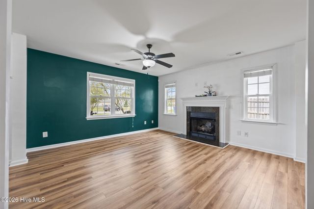 719 Savannah Drive, Jacksonville, NC 28546