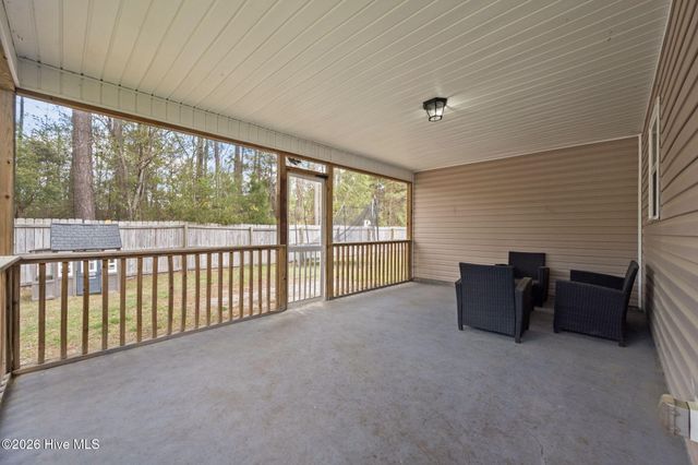 719 Savannah Drive, Jacksonville, NC 28546