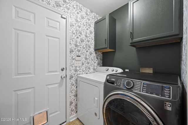 719 Savannah Drive, Jacksonville, NC 28546