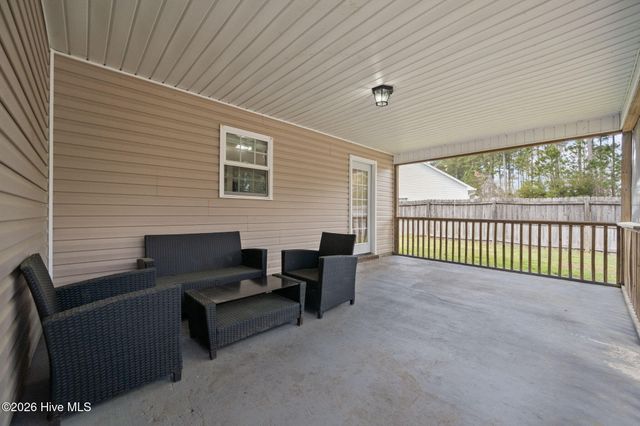 719 Savannah Drive, Jacksonville, NC 28546