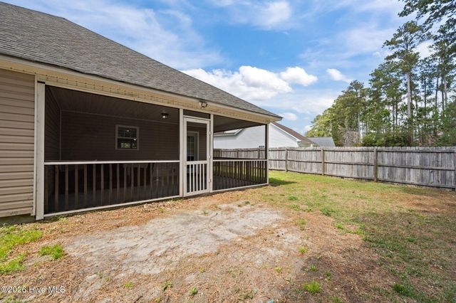 719 Savannah Drive, Jacksonville, NC 28546