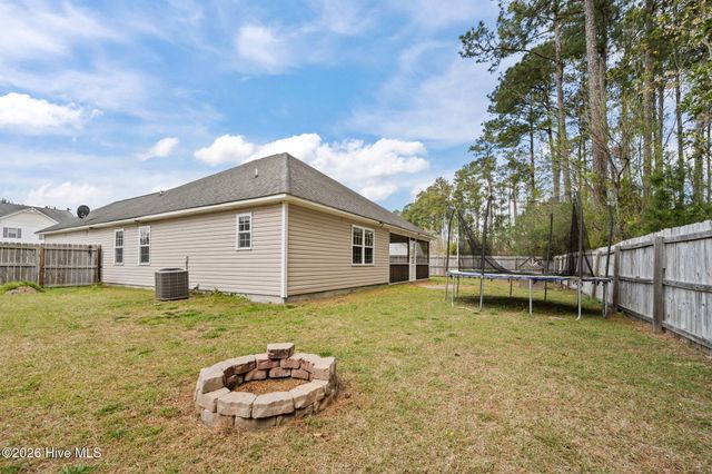 719 Savannah Drive, Jacksonville, NC 28546