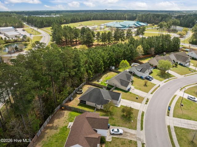 719 Savannah Drive, Jacksonville, NC 28546