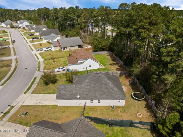 719 Savannah Drive, Jacksonville, NC 28546