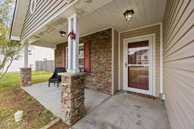 719 Savannah Drive, Jacksonville, NC 28546