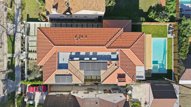 160 N Stanley Drive, Beverly Hills, CA 90211