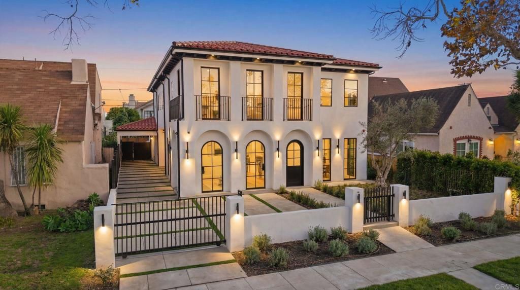 160 N Stanley Drive, Beverly Hills, CA 90211