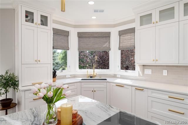 6960 S Polo Ridge Drive, Littleton, CO 80128
