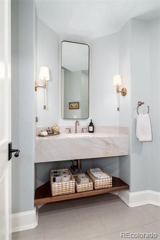 6960 S Polo Ridge Drive, Littleton, CO 80128