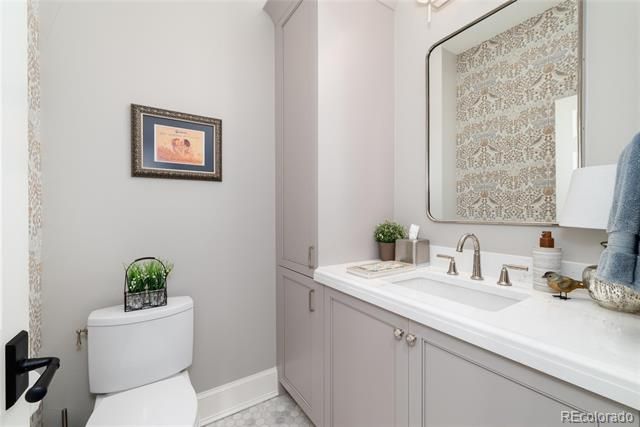 6960 S Polo Ridge Drive, Littleton, CO 80128