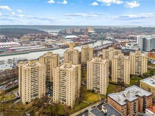 9 W Fordham Hill Oval 11E, Bronx, NY 10468