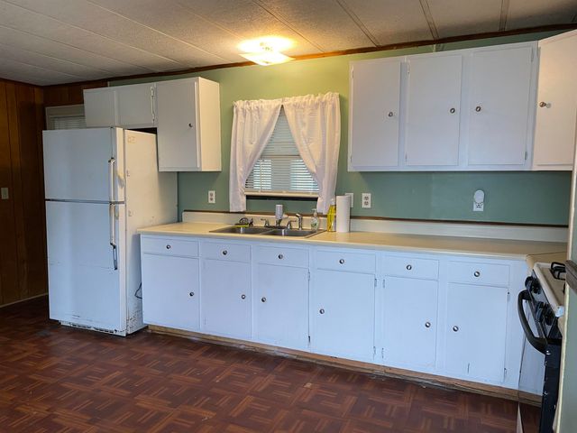96 WHIPPOORWILL Street, Seabrook, NH 03874