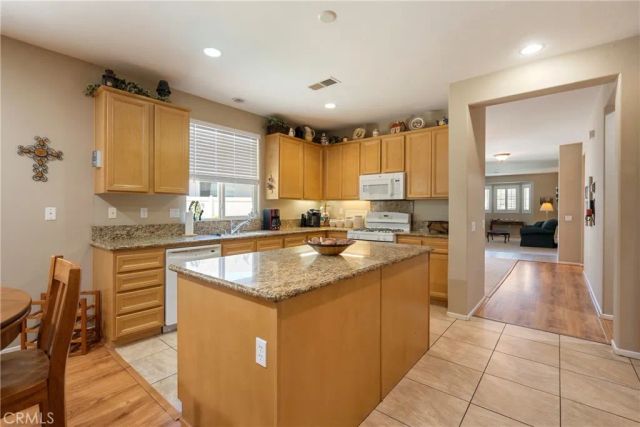 1555 Big Bend, Beaumont, CA 92223