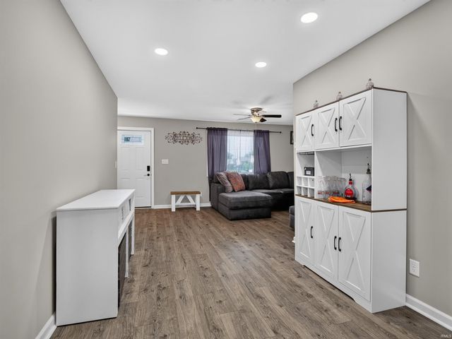 514 W King Street, Garrett, IN 46738