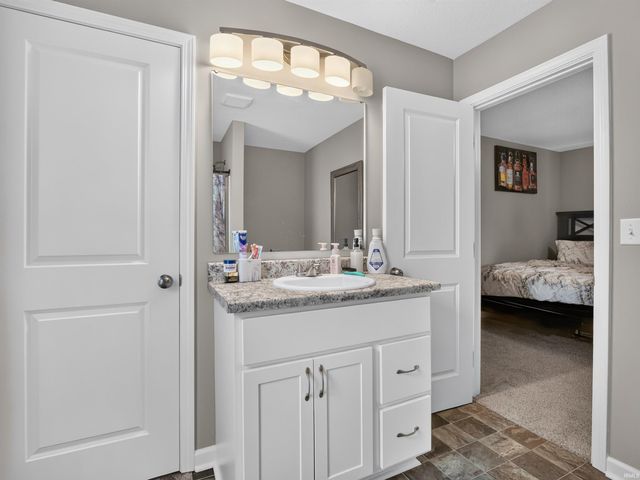 514 W King Street, Garrett, IN 46738
