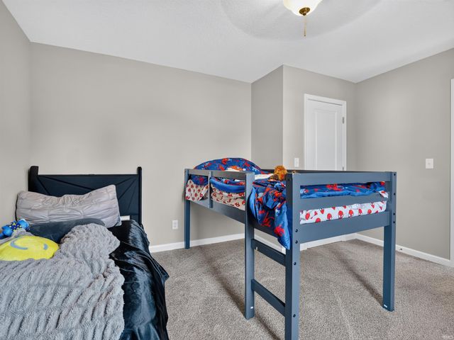 514 W King Street, Garrett, IN 46738