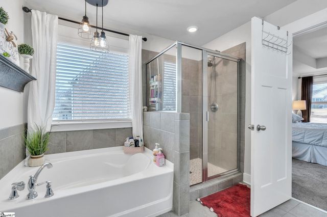 14 Park Vista Way, Greenville, SC 29617