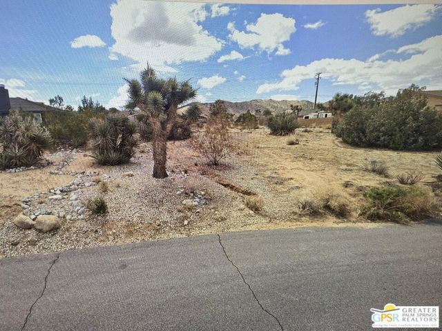 58075 El Dorado Drive, Yucca Valley, CA 92284