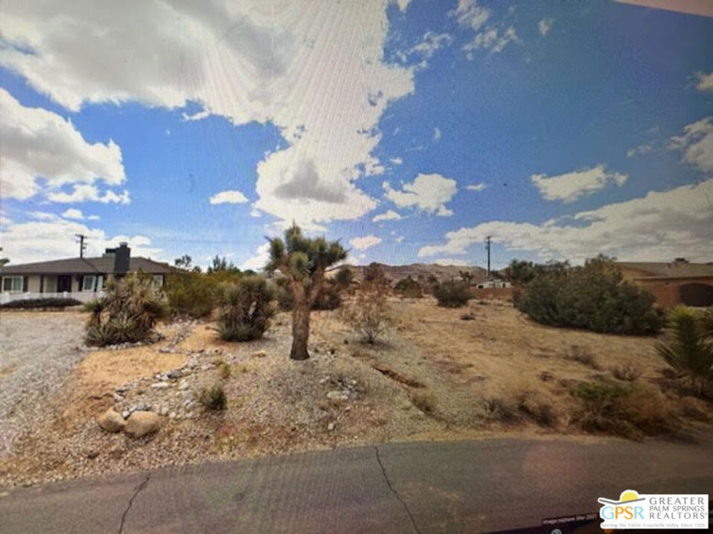 58075 El Dorado Drive, Yucca Valley, CA 92284