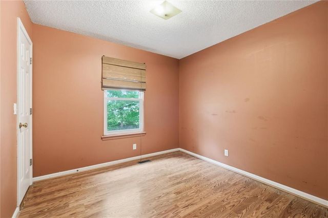 15358 RILEY Street, Overland Park, KS 66223