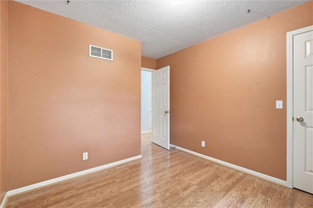 15358 RILEY Street, Overland Park, KS 66223