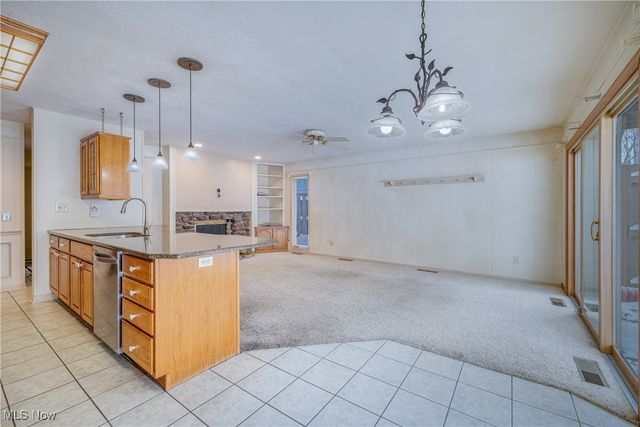 12393 Woodbriar Circle, Strongsville, OH 44136