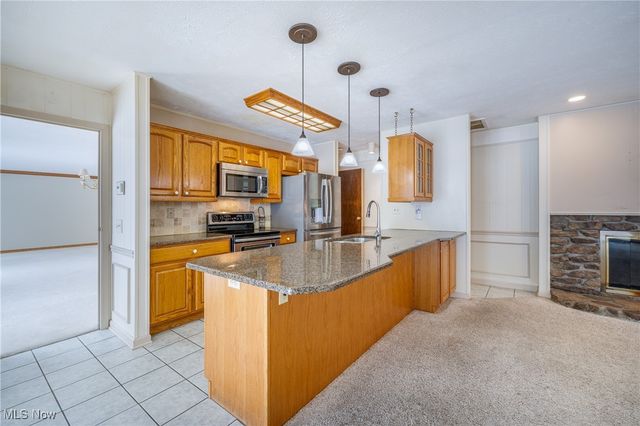 12393 Woodbriar Circle, Strongsville, OH 44136
