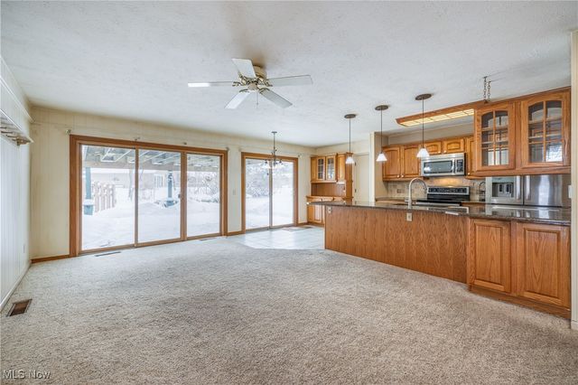 12393 Woodbriar Circle, Strongsville, OH 44136