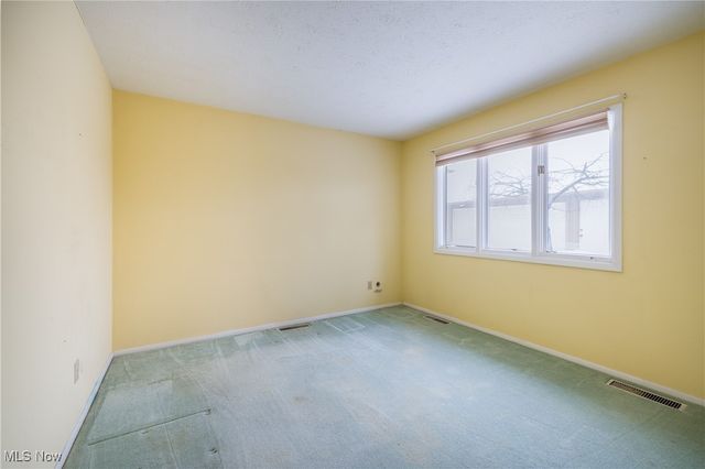 12393 Woodbriar Circle, Strongsville, OH 44136