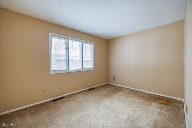 12393 Woodbriar Circle, Strongsville, OH 44136