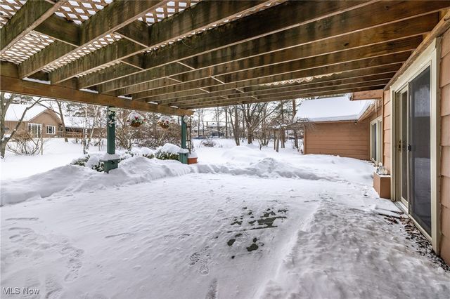 12393 Woodbriar Circle, Strongsville, OH 44136