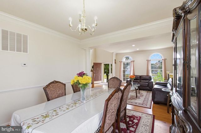 43679 LUCKETTS BRIDGE CIR, Ashburn, VA 20148