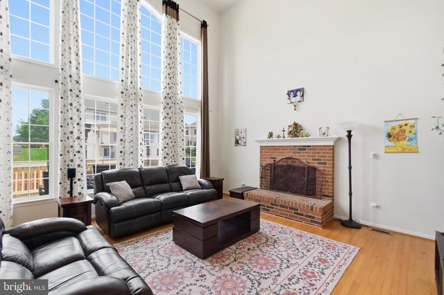 43679 LUCKETTS BRIDGE CIR, Ashburn, VA 20148