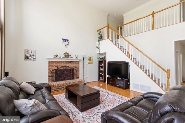 43679 LUCKETTS BRIDGE CIR, Ashburn, VA 20148