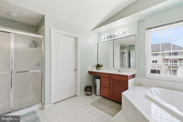 43679 LUCKETTS BRIDGE CIR, Ashburn, VA 20148