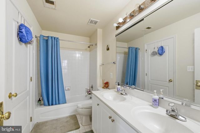 43679 LUCKETTS BRIDGE CIR, Ashburn, VA 20148