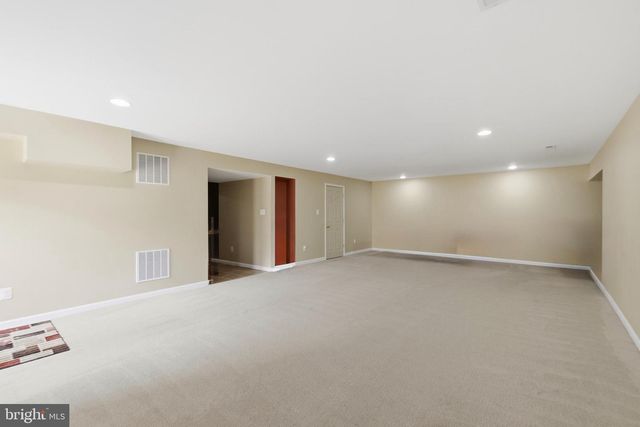 43679 LUCKETTS BRIDGE CIR, Ashburn, VA 20148
