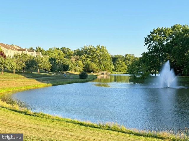 43679 LUCKETTS BRIDGE CIR, Ashburn, VA 20148