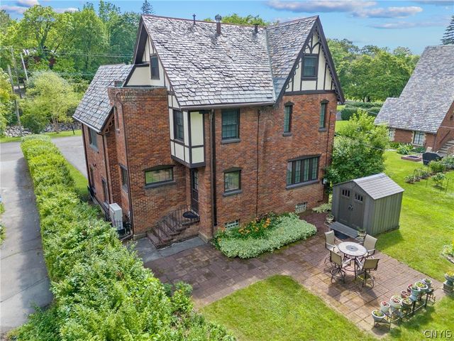 413 East Genesee Parkway, Syracuse, NY 13214