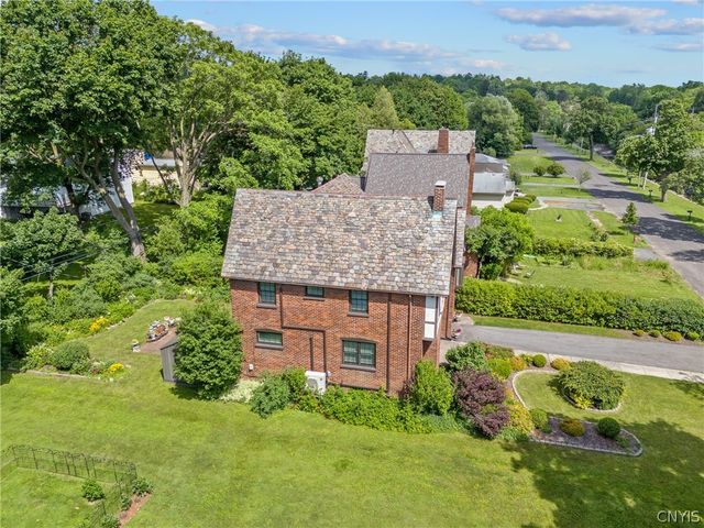 413 East Genesee Parkway, Syracuse, NY 13214
