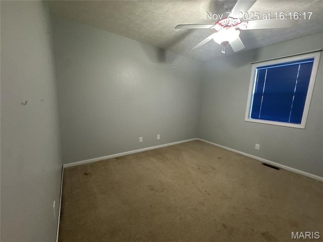 22255 Target Road, St Robert, MO 65584